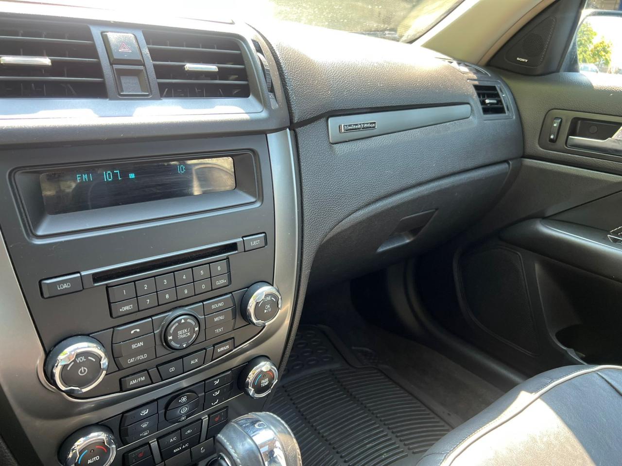 2012 Ford Fusion 4dr Sdn SEL FWD Photo