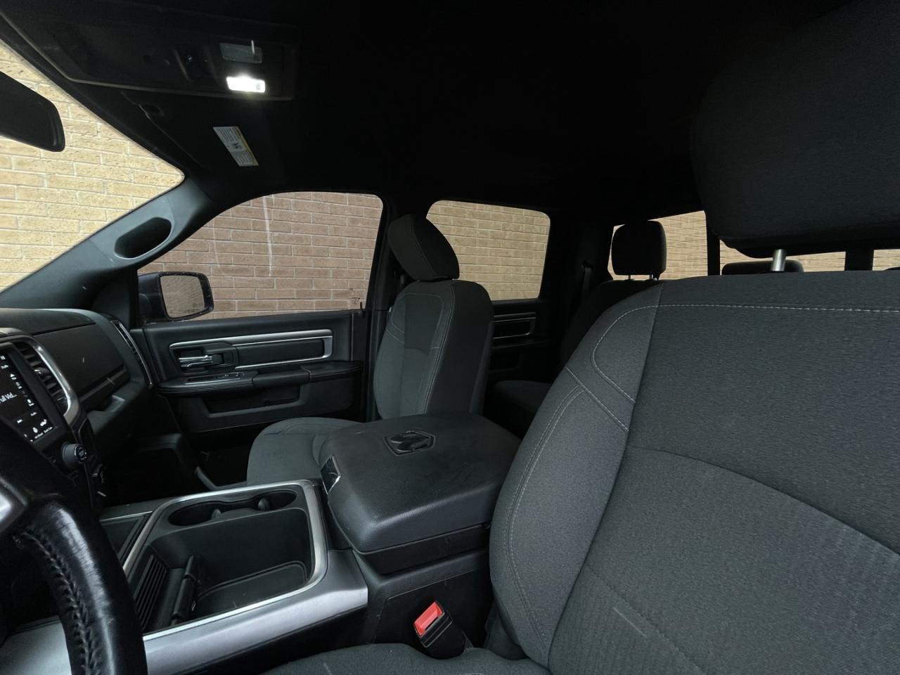 2021 RAM 1500 Classic Warlock Crew Cab   5.7 Hemi   4x4   Navi   Htd Ste Photo