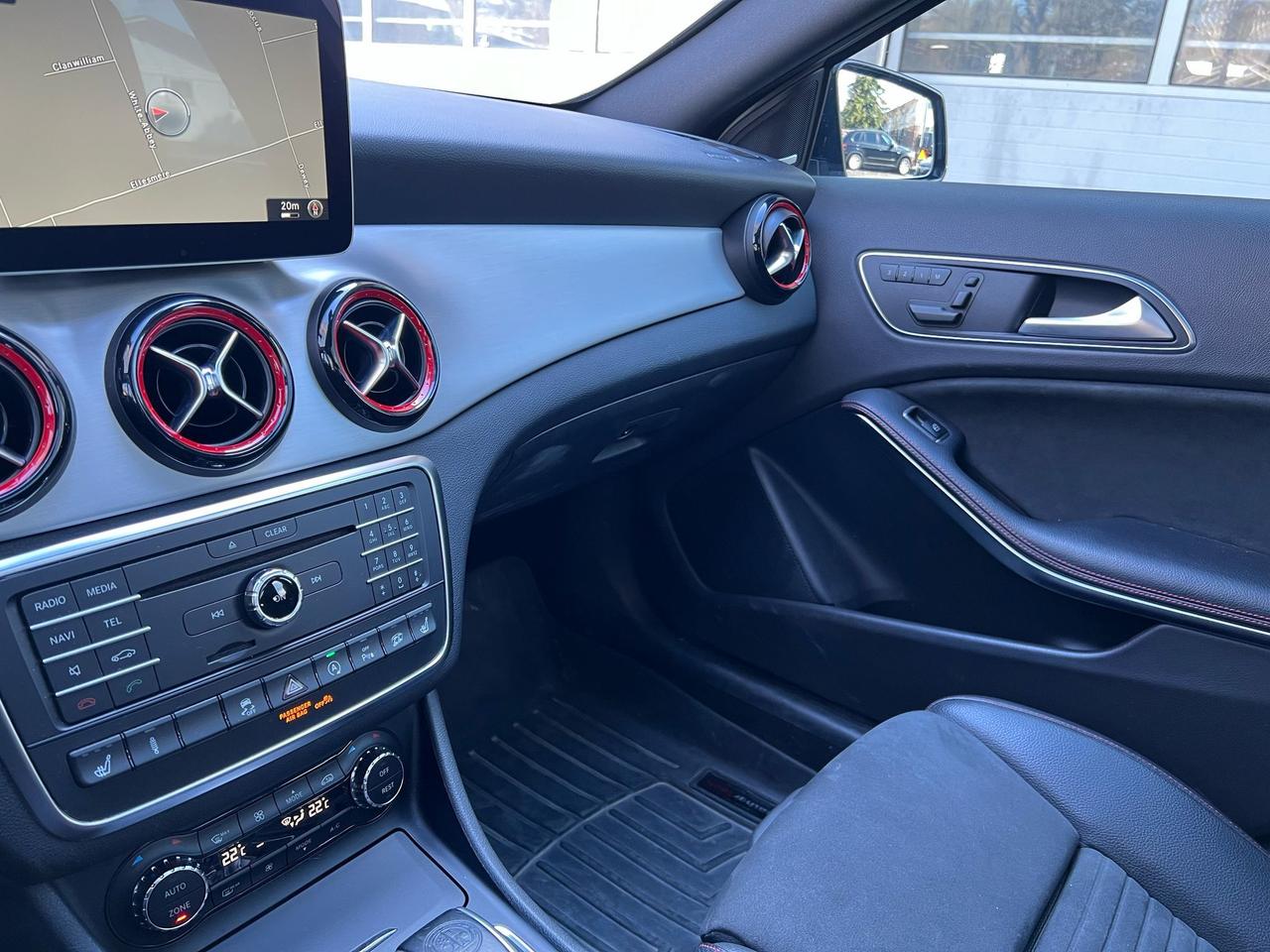 2017 Mercedes-Benz GLA 4MATIC 4dr AMG GLA 45 Photo