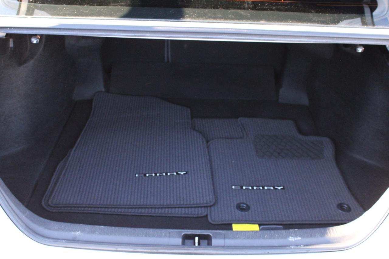 2019 Toyota Camry SE   ACCIDENT FREE   SAFETY CERTIFIED   SAFETY SEN Photo