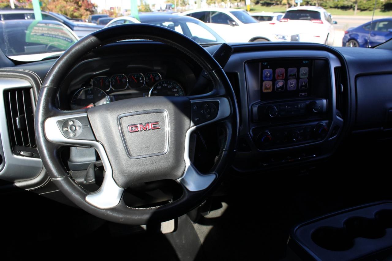 2017 GMC Sierra 1500 SLE Crew Cab 4WD   No Accident   Clean Carfax   Ce Photo