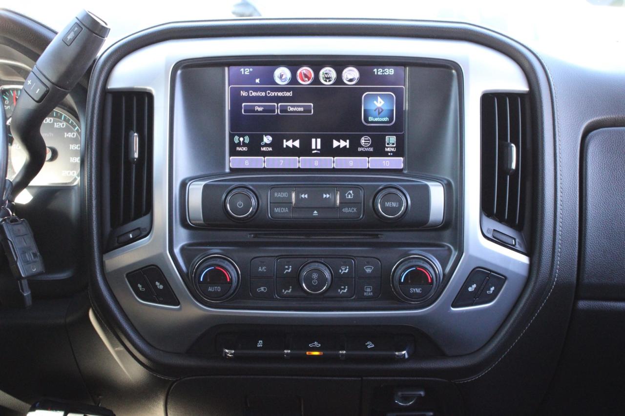 2017 GMC Sierra 1500 SLE Crew Cab 4WD   No Accident   Clean Carfax   Ce Photo