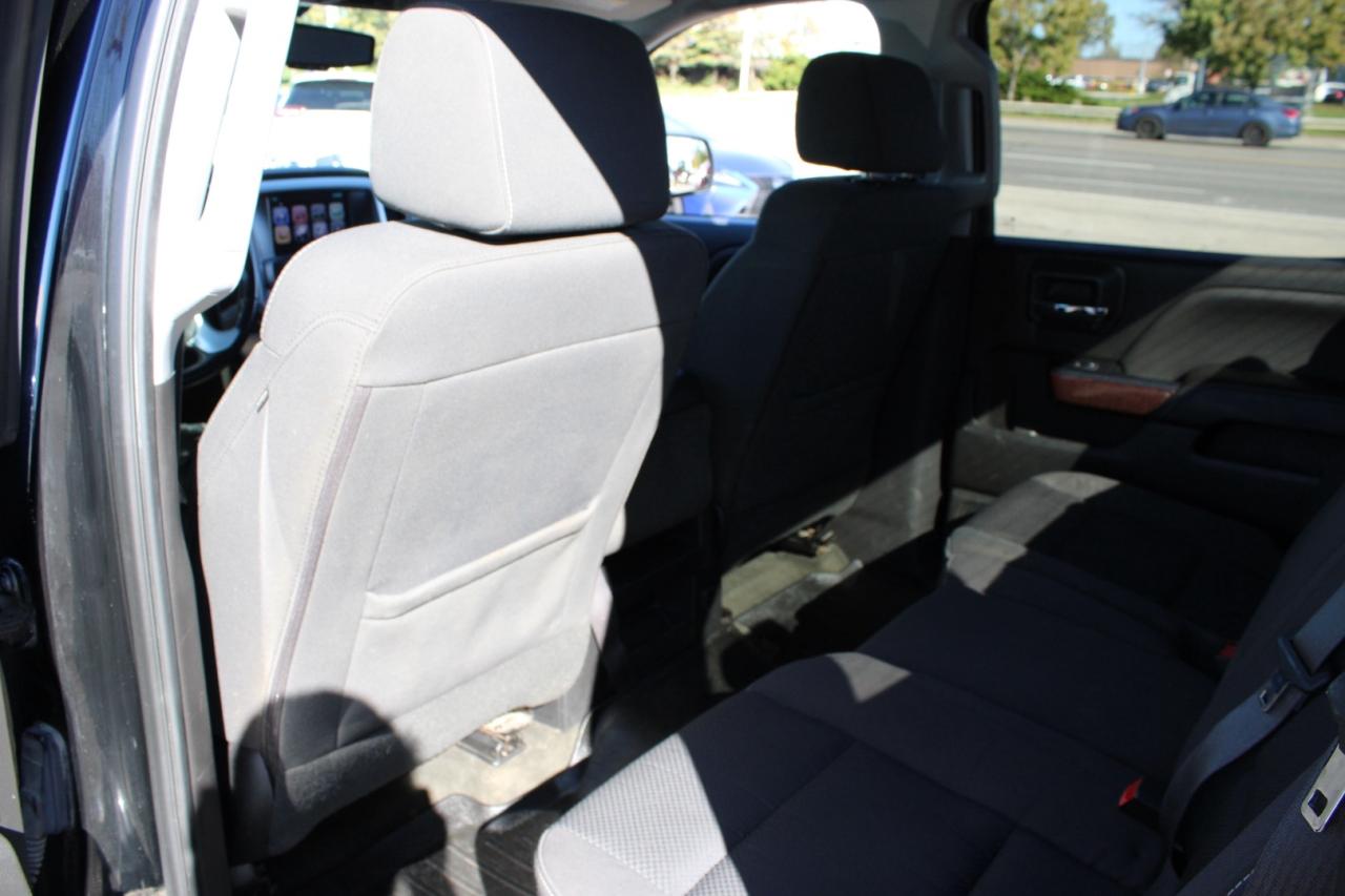 2017 GMC Sierra 1500 SLE Crew Cab 4WD   No Accident   Clean Carfax   Ce Photo