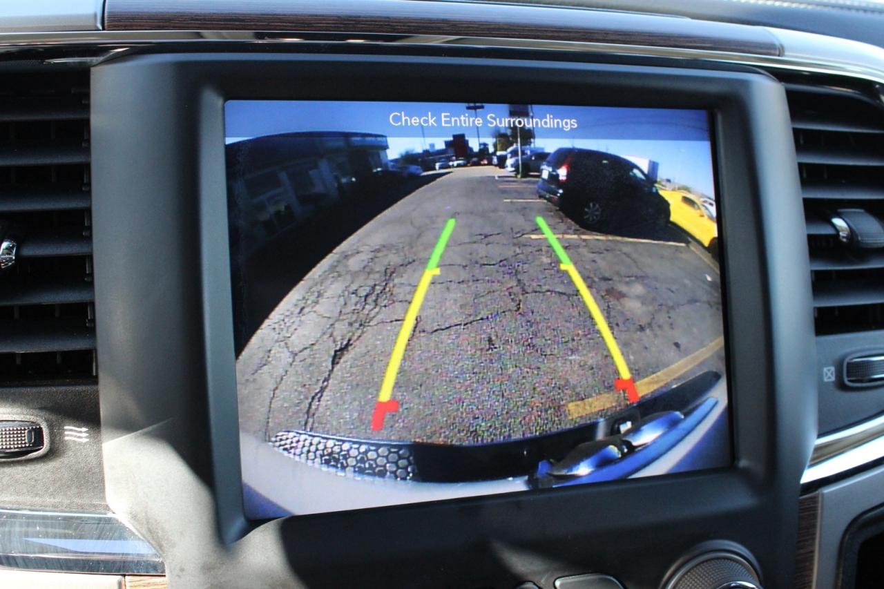 2018 RAM 1500 Laramie Crew Cab 4WD 5.7L HEMI SAFETY CERTIFIED Photo