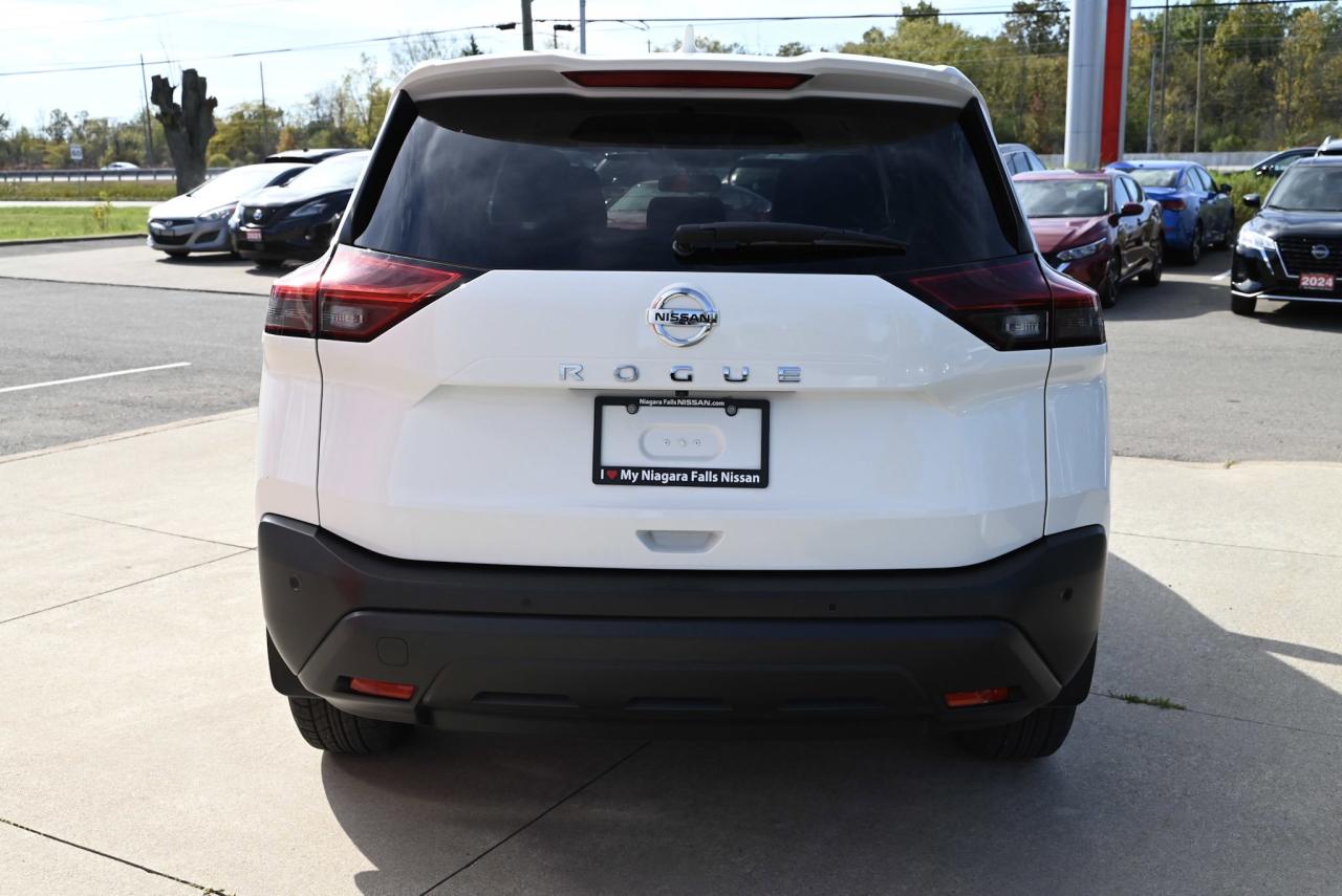 2021 Nissan Rogue S PKG/ 1-OWNER SUV Photo3