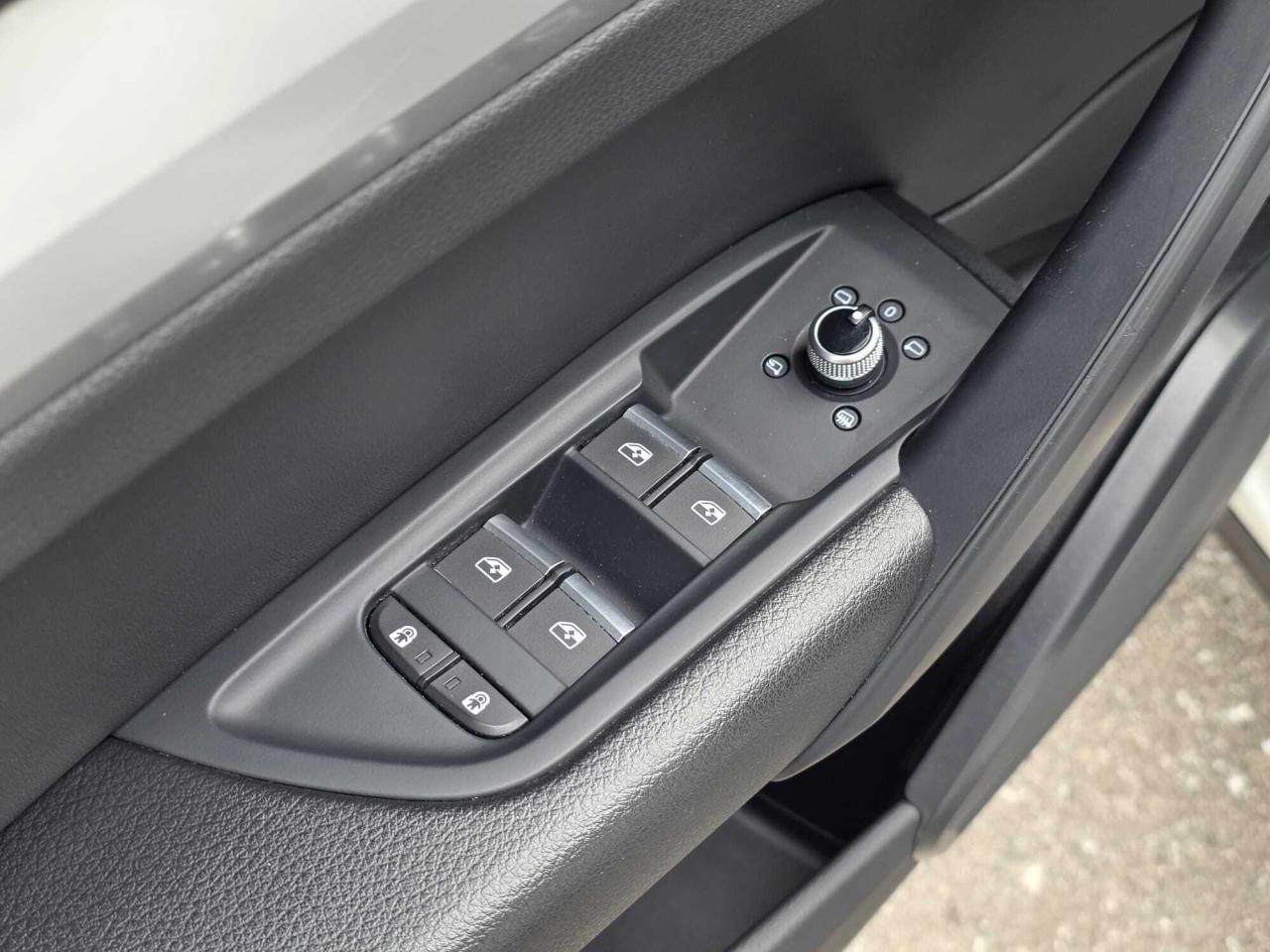 2022 Audi Q5 Komfort 45 TFSI quattro Photo