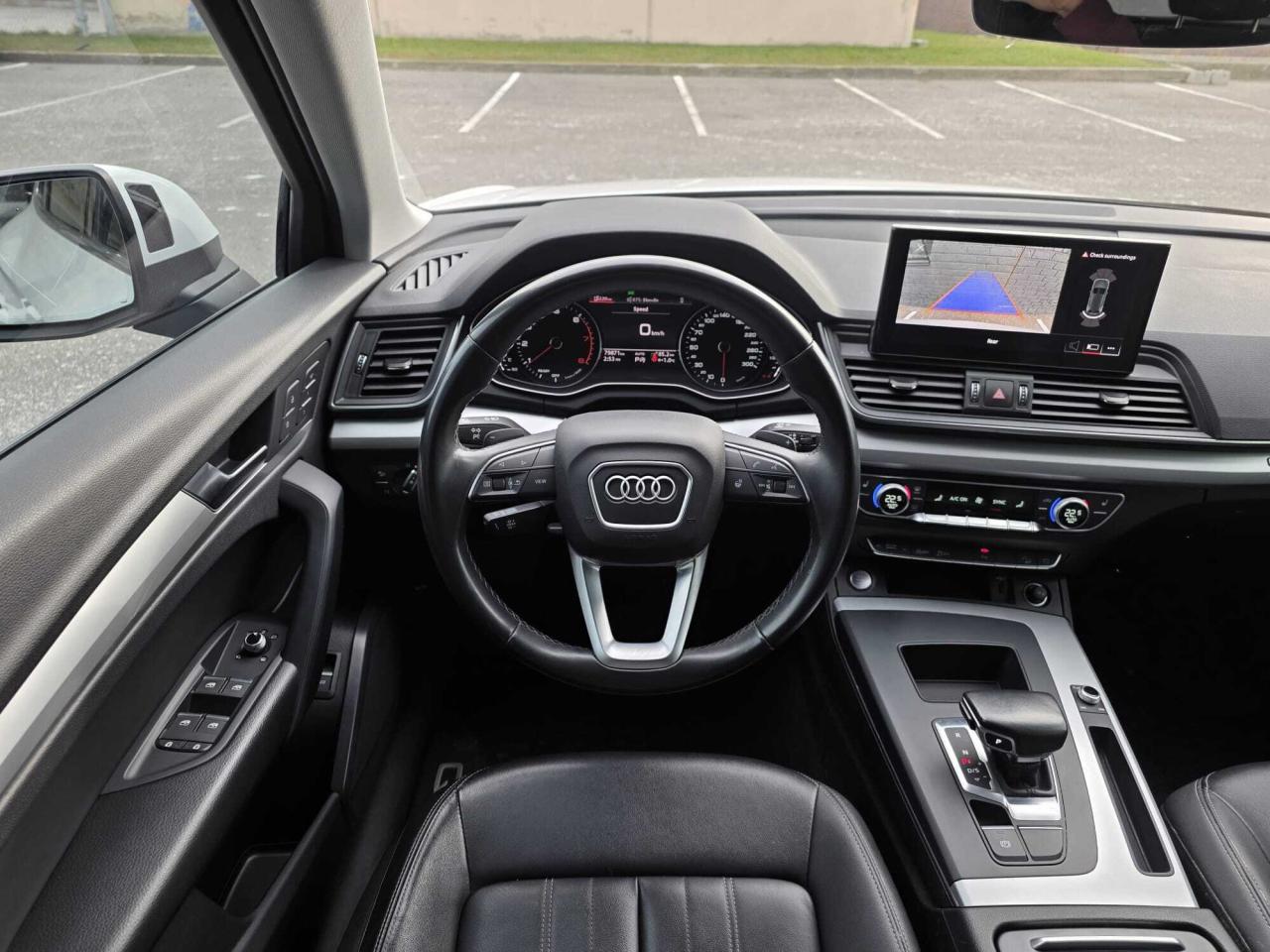 2022 Audi Q5 Komfort 45 TFSI quattro Photo