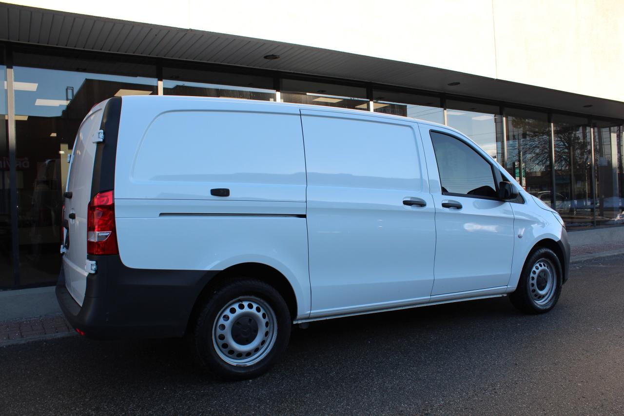 2021 Mercedes-Benz Metris Cargo Van CARGO Photo