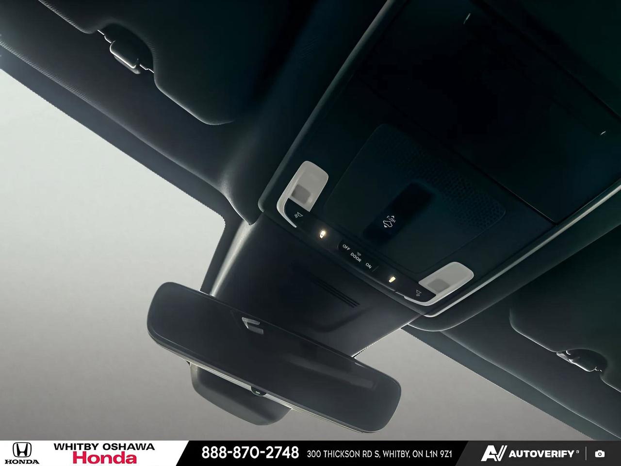 2024 Honda CR-V Hybrid Navigation System l Heated Seats Photo