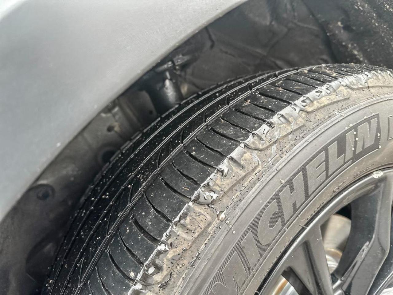 2025 Honda CR-V Hybrid EX-L Photo