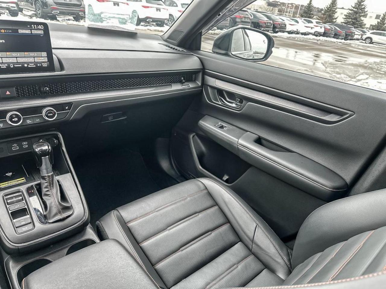 2025 Honda CR-V Hybrid EX-L Photo