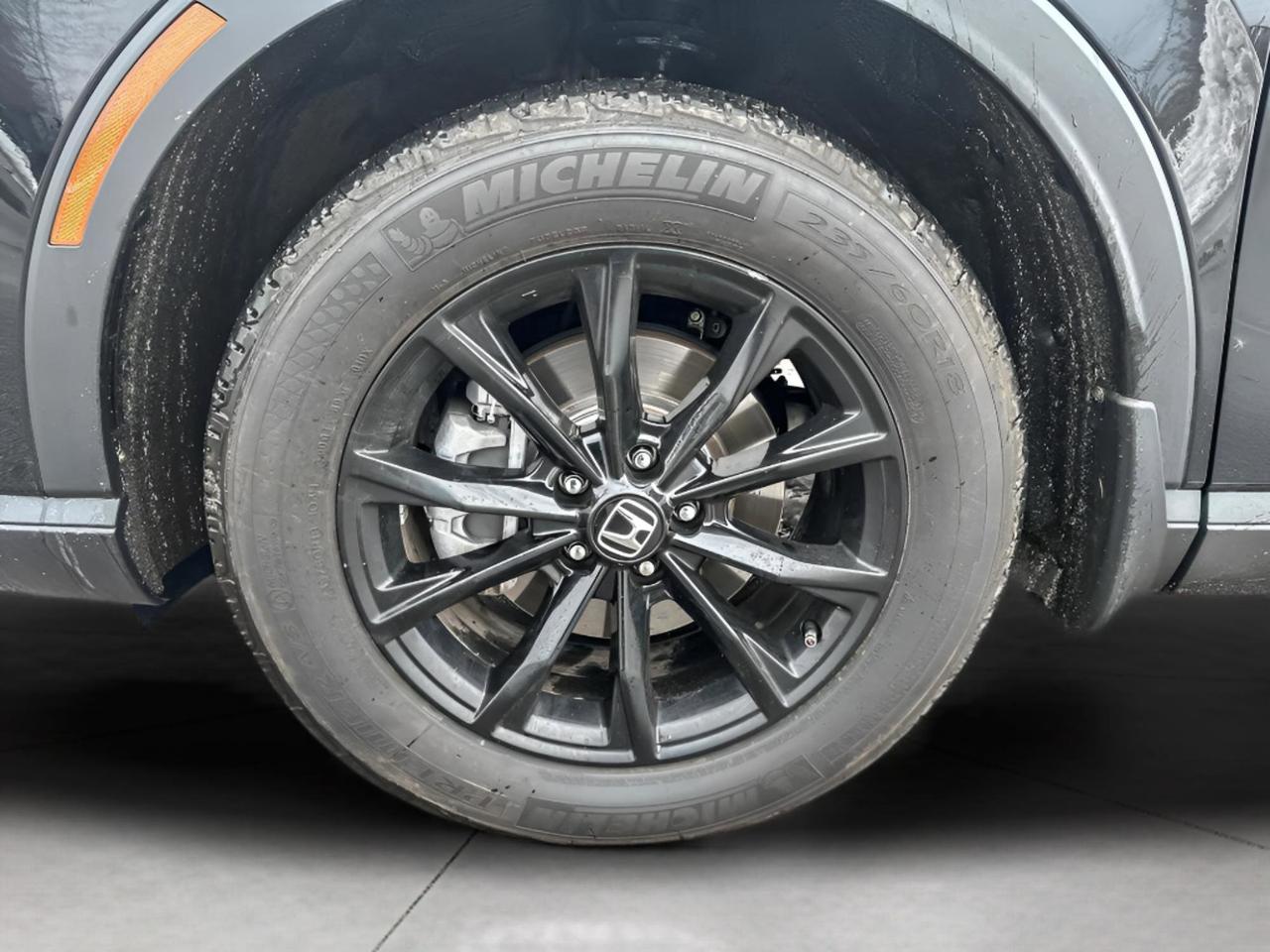 2025 Honda CR-V Hybrid Power Moonroof l Heated Seats Photo