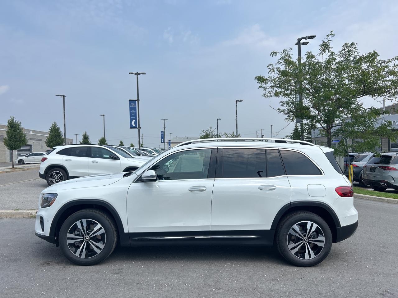 2026 Mercedes-Benz GLB 250 4MATIC Photo2