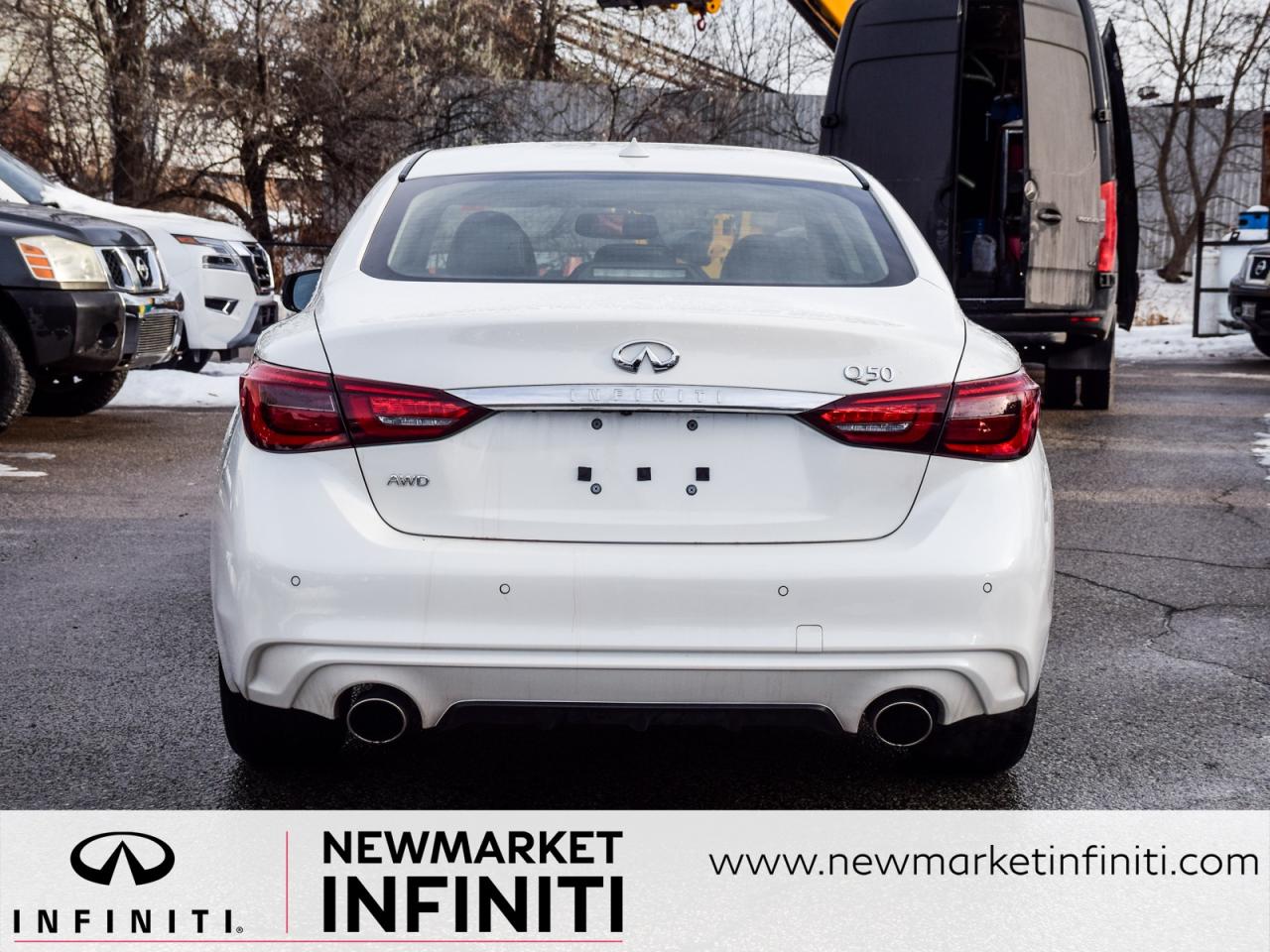 2023 Infiniti Q50 ONE OWNER/CLEAN CARFAX/LIKE NEW Photo4
