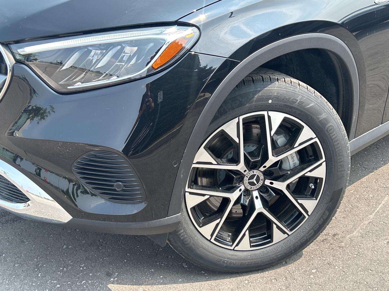 2025 Mercedes-Benz GLC 350e 4MATIC Photo