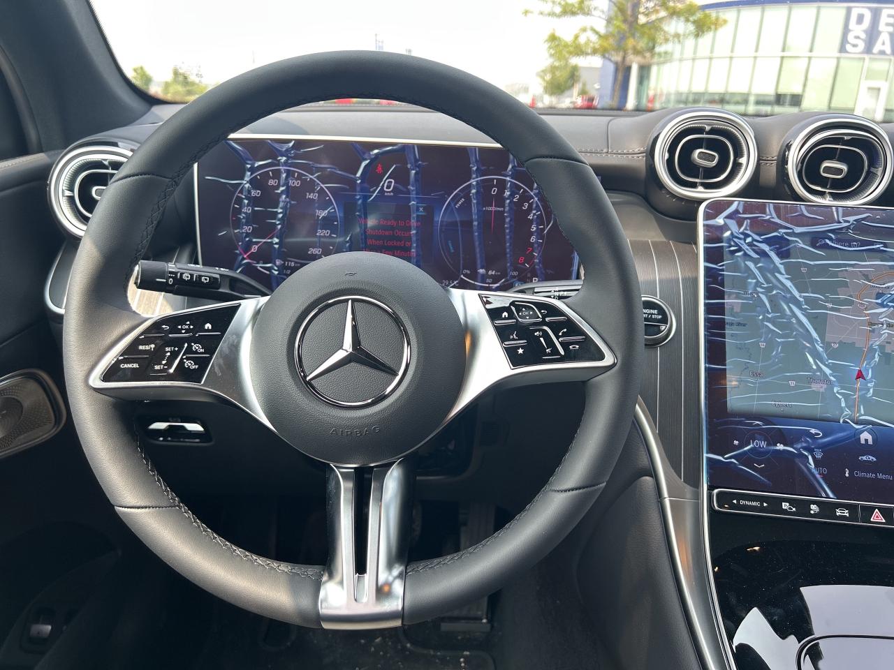 2025 Mercedes-Benz GLC 350e 4MATIC Photo