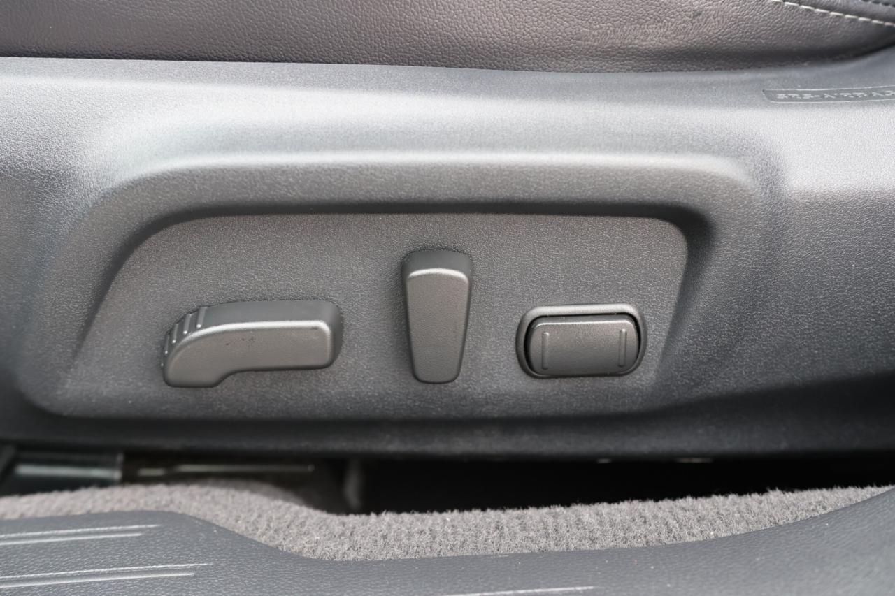 2017 Subaru Outback LIMITED-AWD/NAV/LEATHER/B CAM/SUNROOF/BLIS/H SEATS Photo