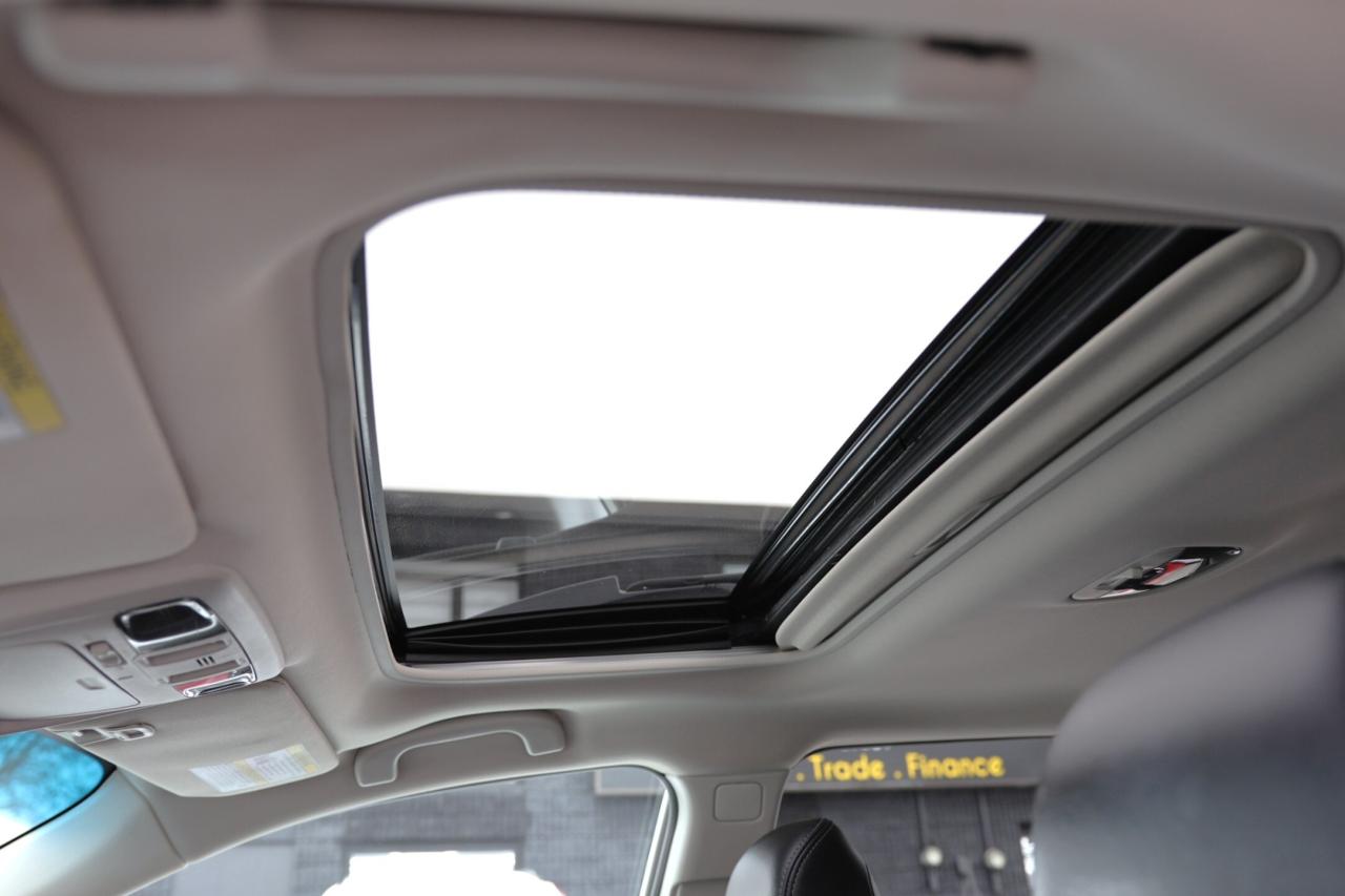 2017 Subaru Outback LIMITED-AWD/NAV/LEATHER/B CAM/SUNROOF/BLIS/H SEATS Photo