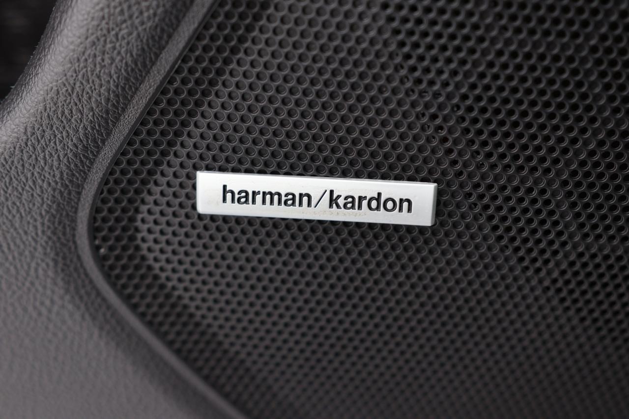 2017 Subaru Outback LIMITED-AWD/NAV/LEATHER/B CAM/SUNROOF/BLIS/H SEATS Photo