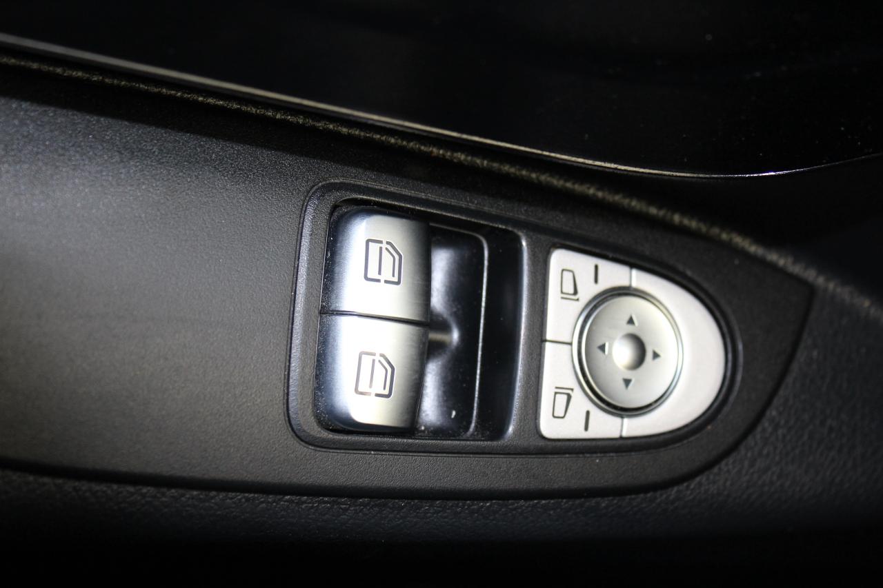 2021 Mercedes-Benz Metris Cargo Van CARGO Photo