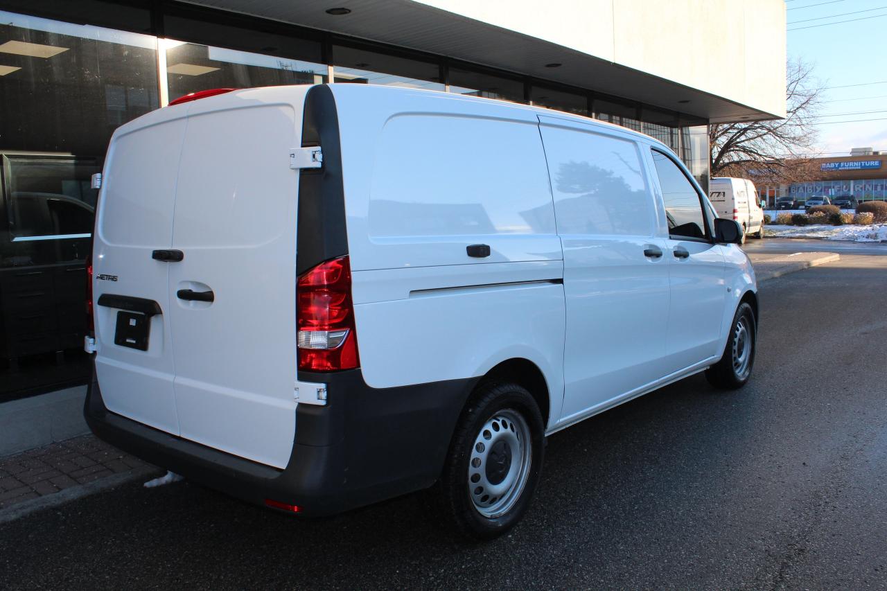 2021 Mercedes-Benz Metris Cargo Van CARGO Photo