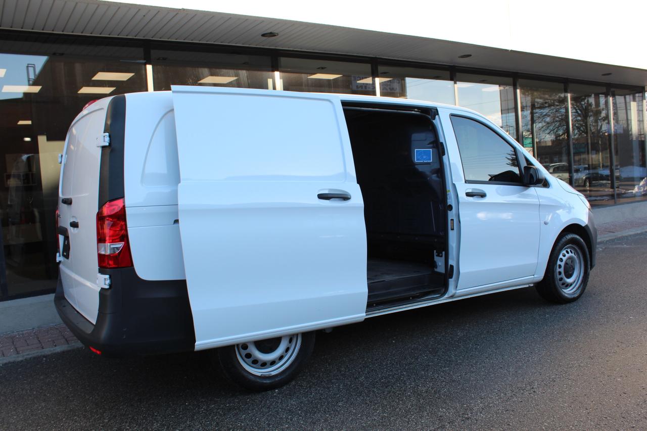 2021 Mercedes-Benz Metris Cargo Van CARGO Photo
