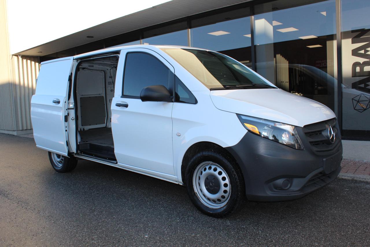 2021 Mercedes-Benz Metris Cargo Van CARGO Photo