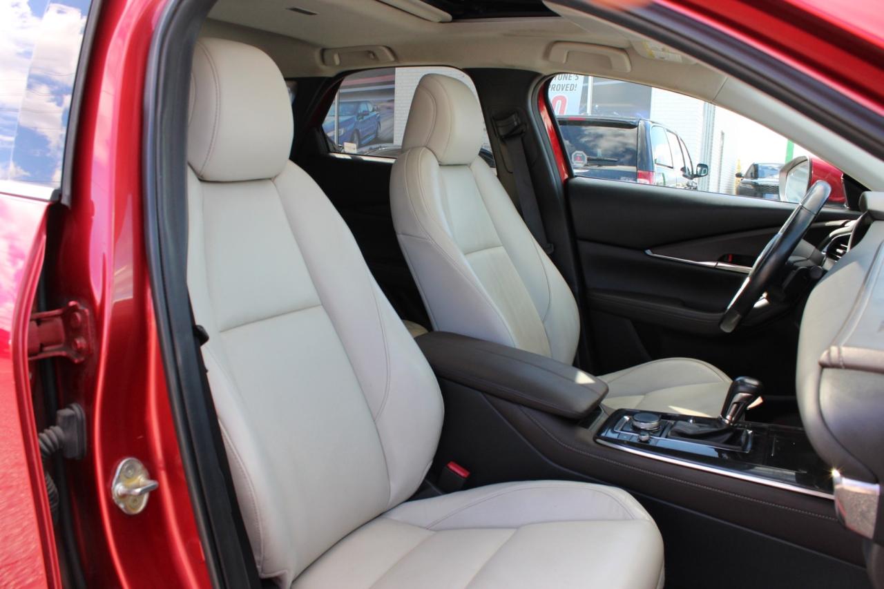 2020 Mazda CX-30 GT AWD   NO ACCIDENT   CLEAN CARFAX Photo