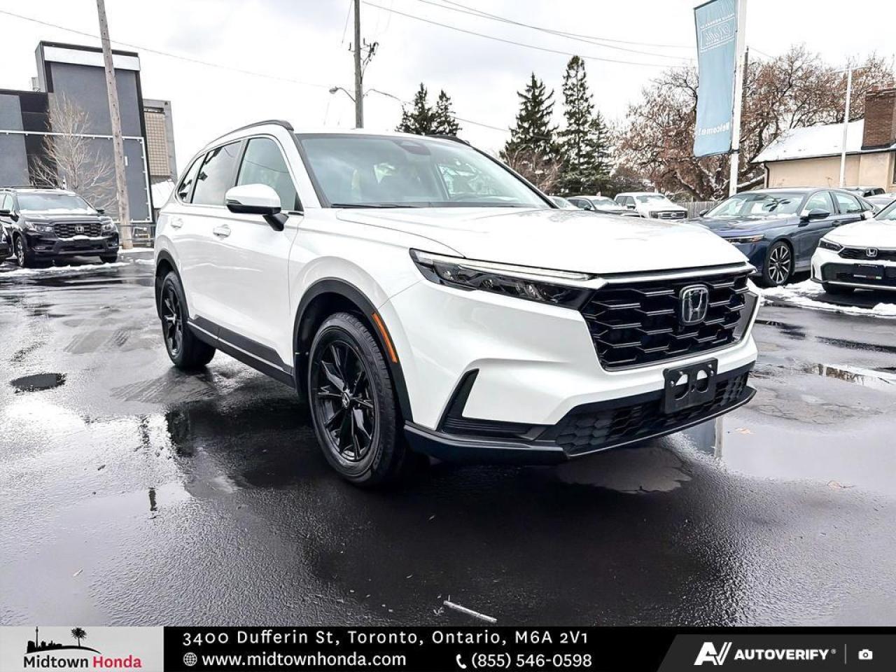 2024 Honda CR-V *SUNROOF / SERVICED AT HONDA / APPLE CARPLAY* Photo