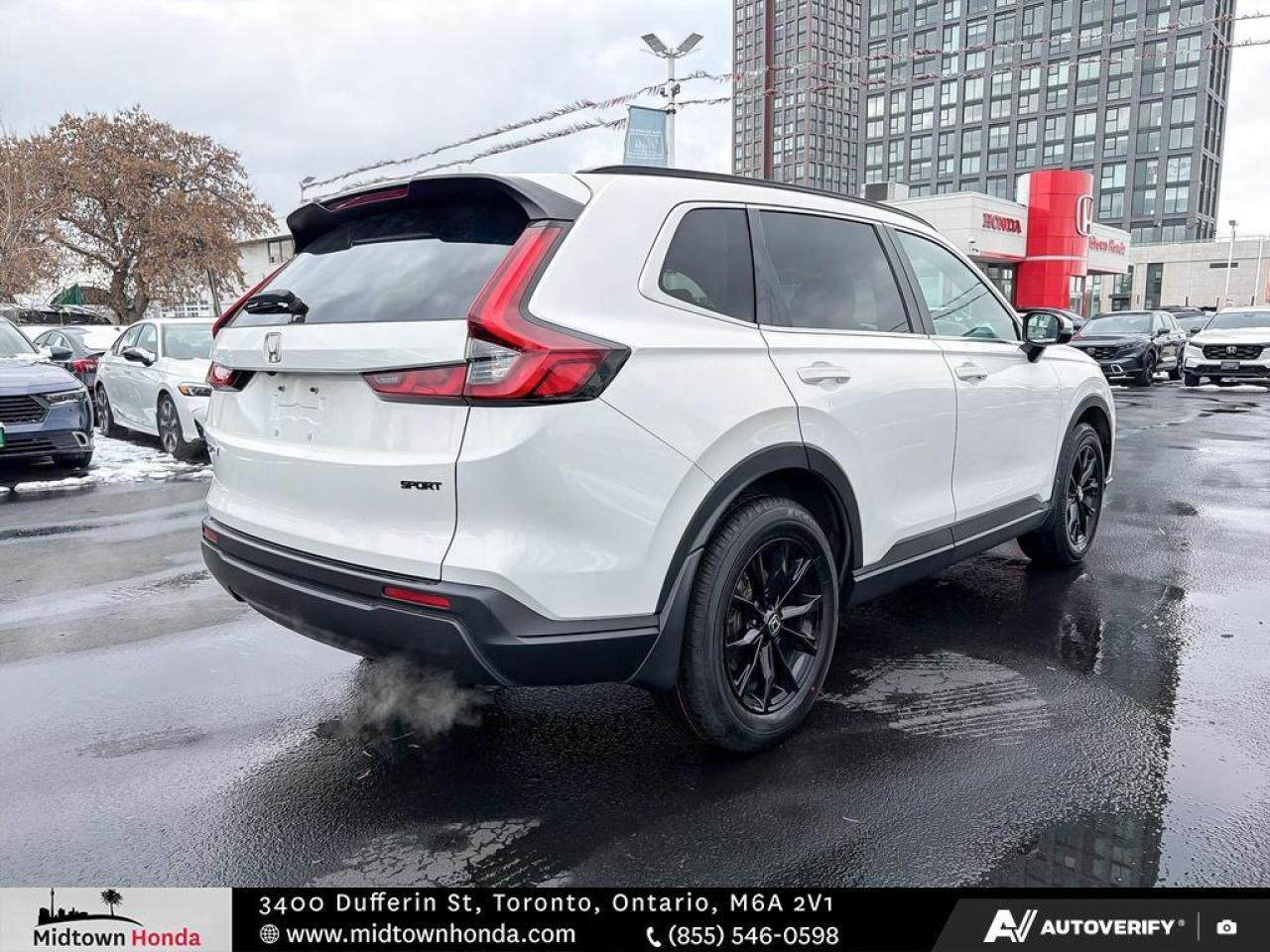 2024 Honda CR-V *SUNROOF / SERVICED AT HONDA / APPLE CARPLAY* Photo