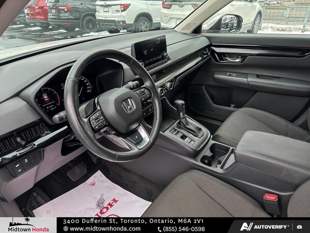 2024 Honda CR-V *SUNROOF / SERVICED AT HONDA / APPLE CARPLAY* Photo