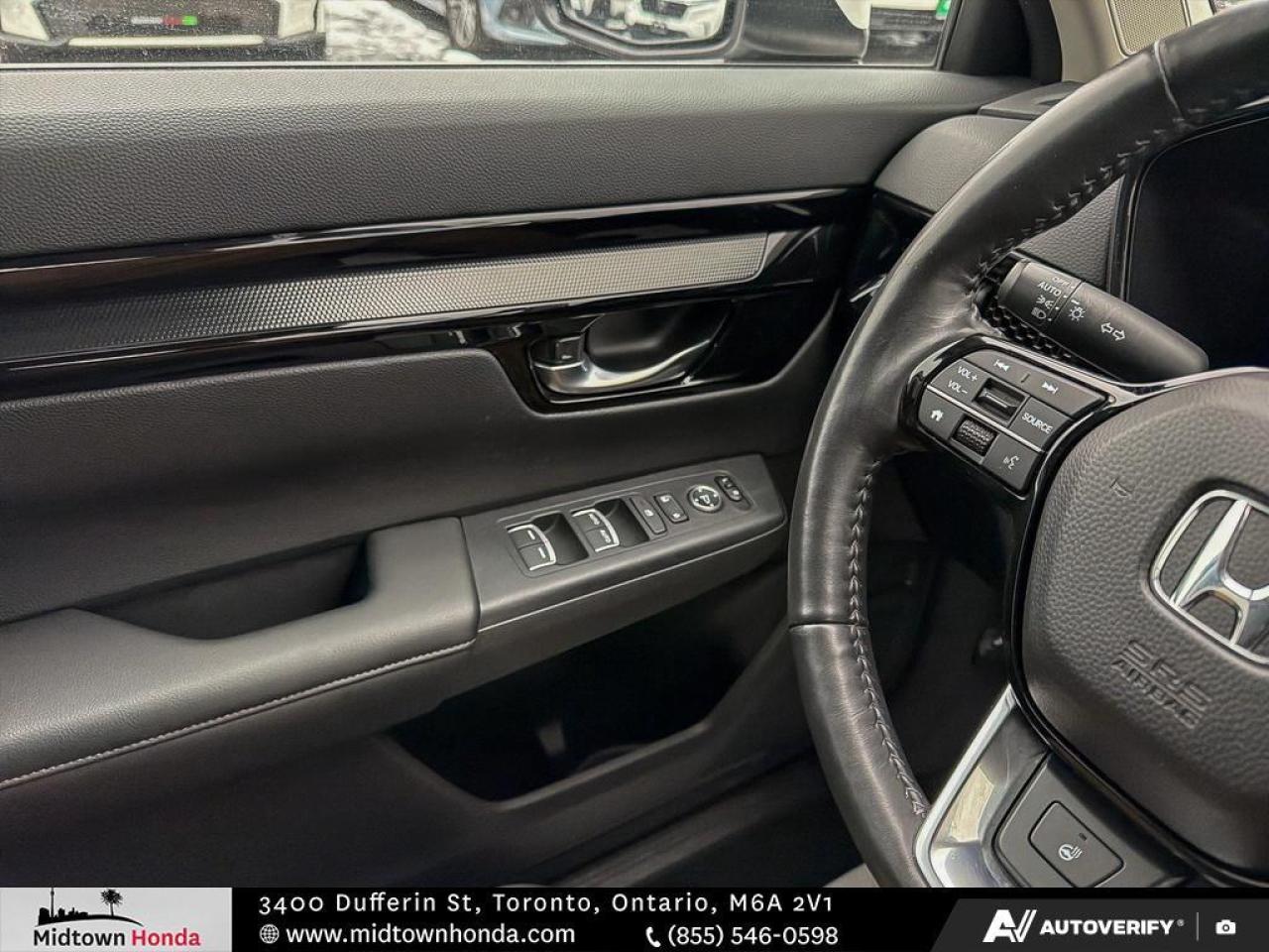 2024 Honda CR-V *SUNROOF / SERVICED AT HONDA / APPLE CARPLAY* Photo