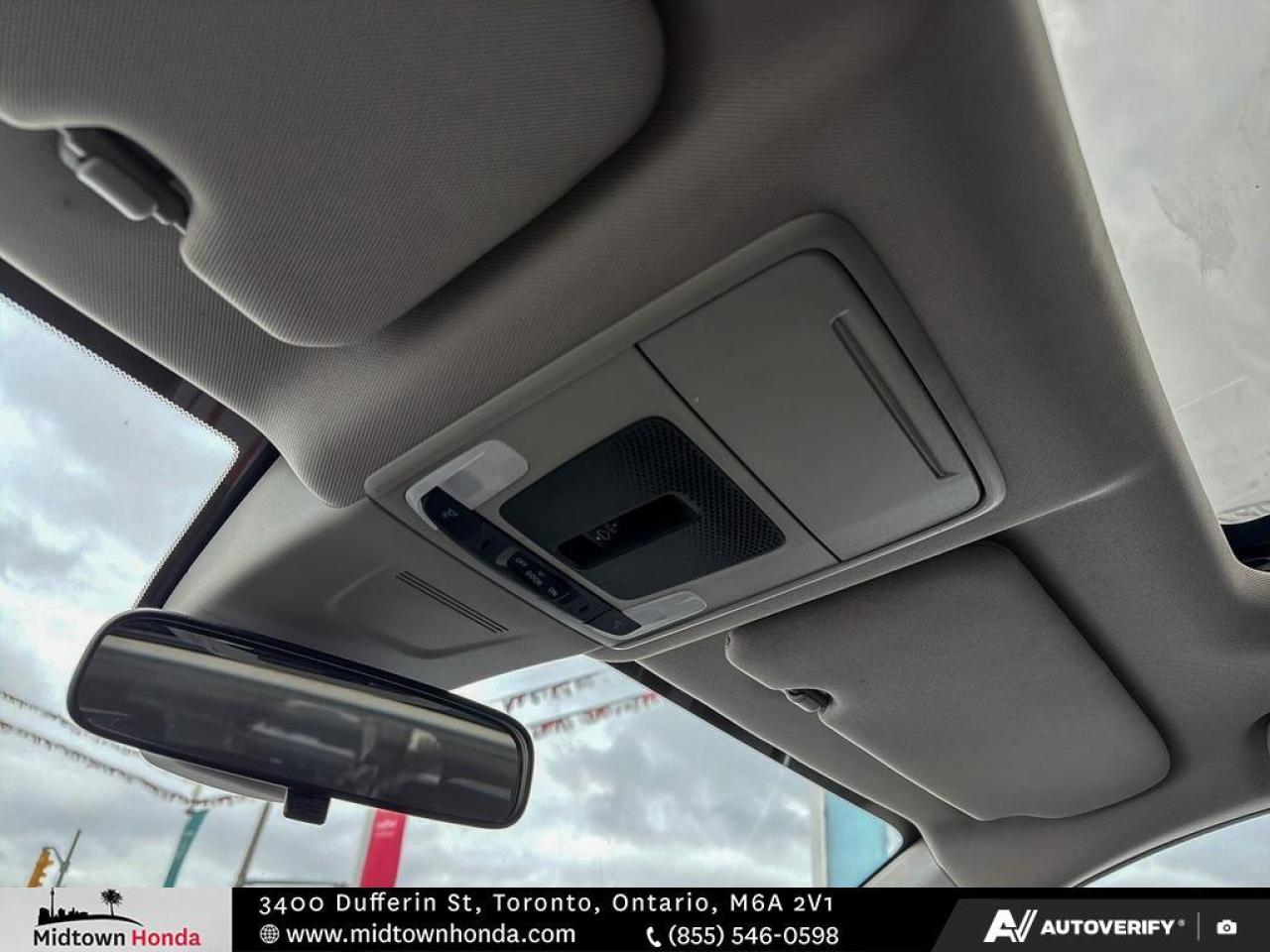2024 Honda CR-V *SUNROOF / SERVICED AT HONDA / APPLE CARPLAY* Photo