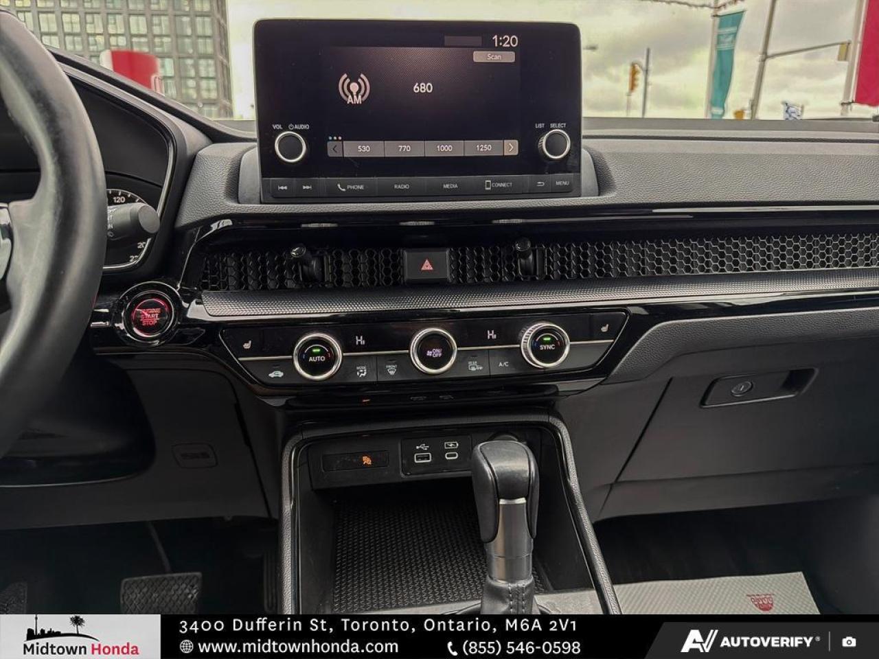 2024 Honda CR-V *SUNROOF / SERVICED AT HONDA / APPLE CARPLAY* Photo