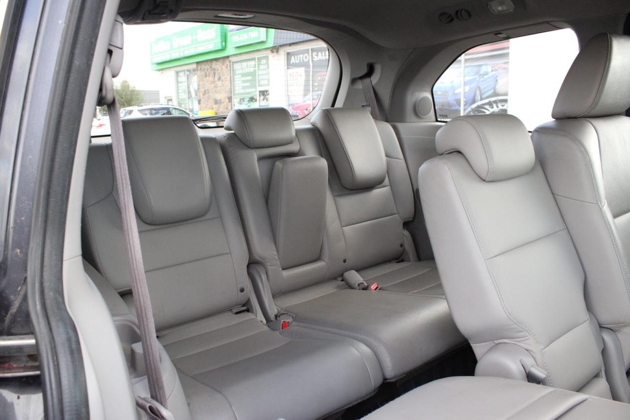 2015 Honda Odyssey Touring 8 Passenger No Accident Safety Certified Photo