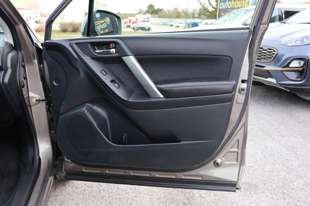 2017 Subaru Forester TOURING-6S MAN-AWD/P SEAT/PANORAMIC ROOF/BLIS/B CA Photo