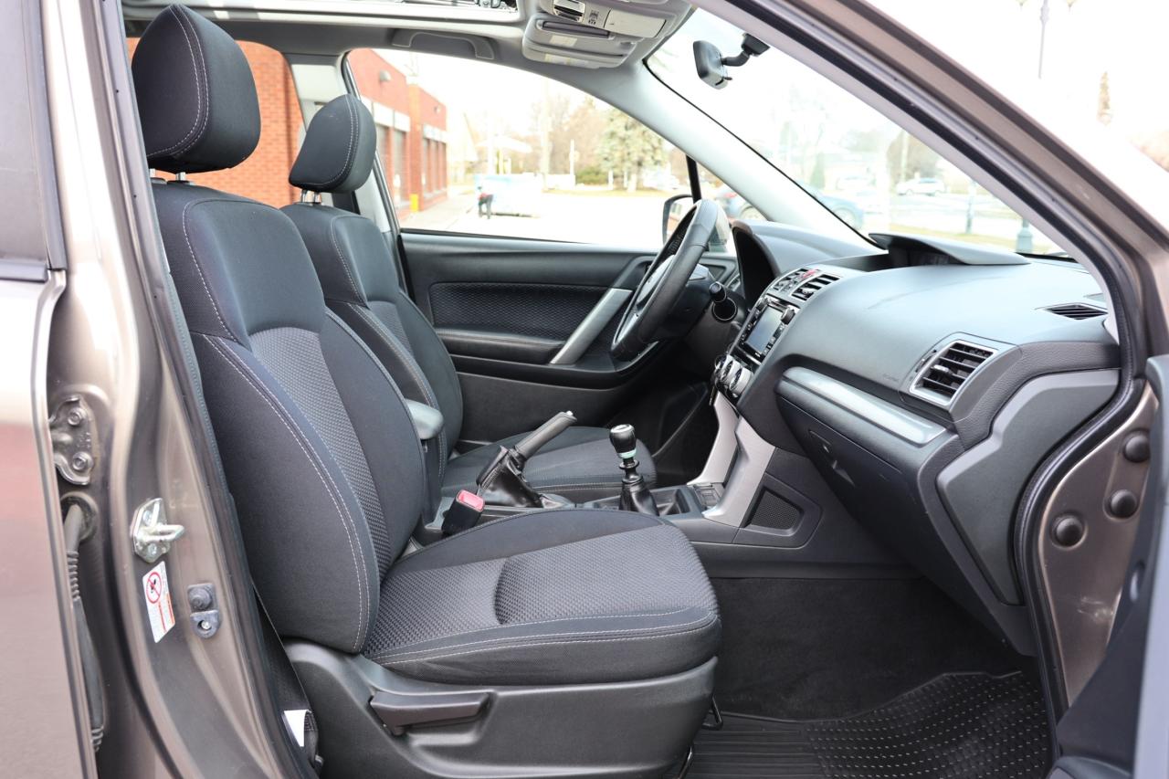 2017 Subaru Forester TOURING-6S MAN-AWD/P SEAT/PANORAMIC ROOF/BLIS/B CA Photo