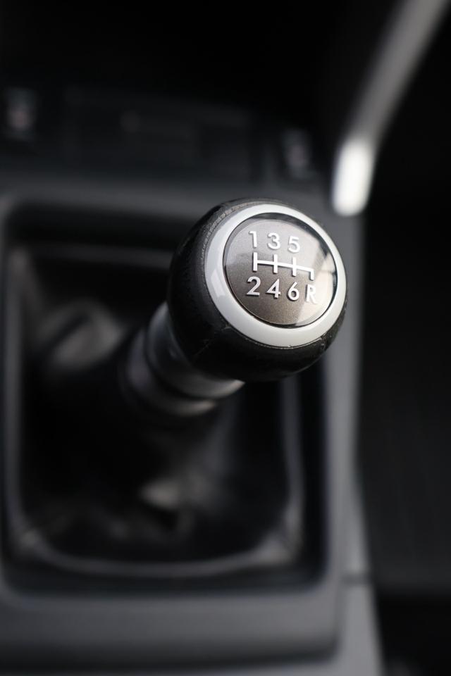 2017 Subaru Forester TOURING-6S MAN-AWD/P SEAT/PANORAMIC ROOF/BLIS/B CA Photo