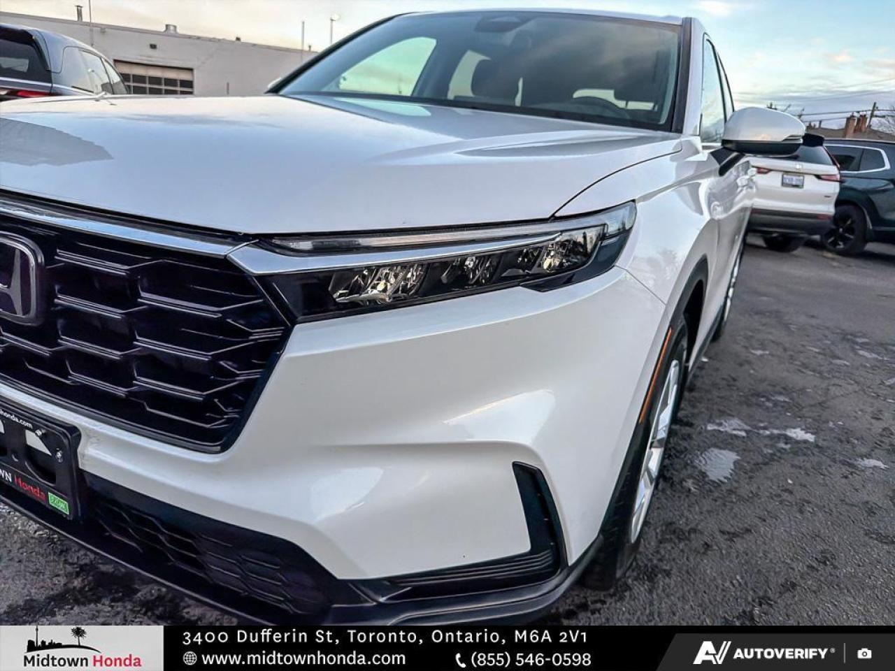 2024 Honda CR-V *CLEAN CARFAX / HEATED FRONT SEATS / SERVICED AT M Photo