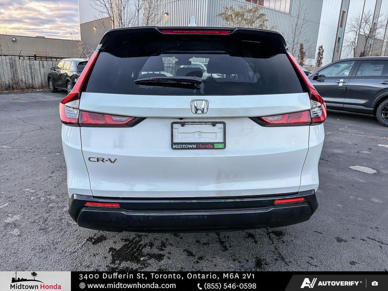 2024 Honda CR-V *CLEAN CARFAX / HEATED FRONT SEATS / SERVICED AT M Photo