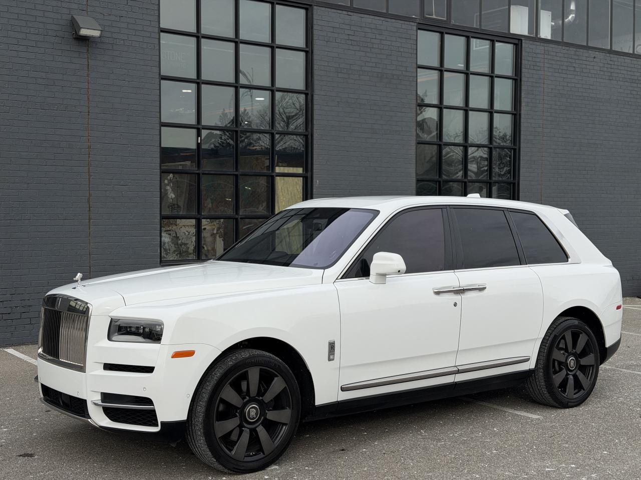 2022 Rolls-Royce Cullinan Sport Utility Photo