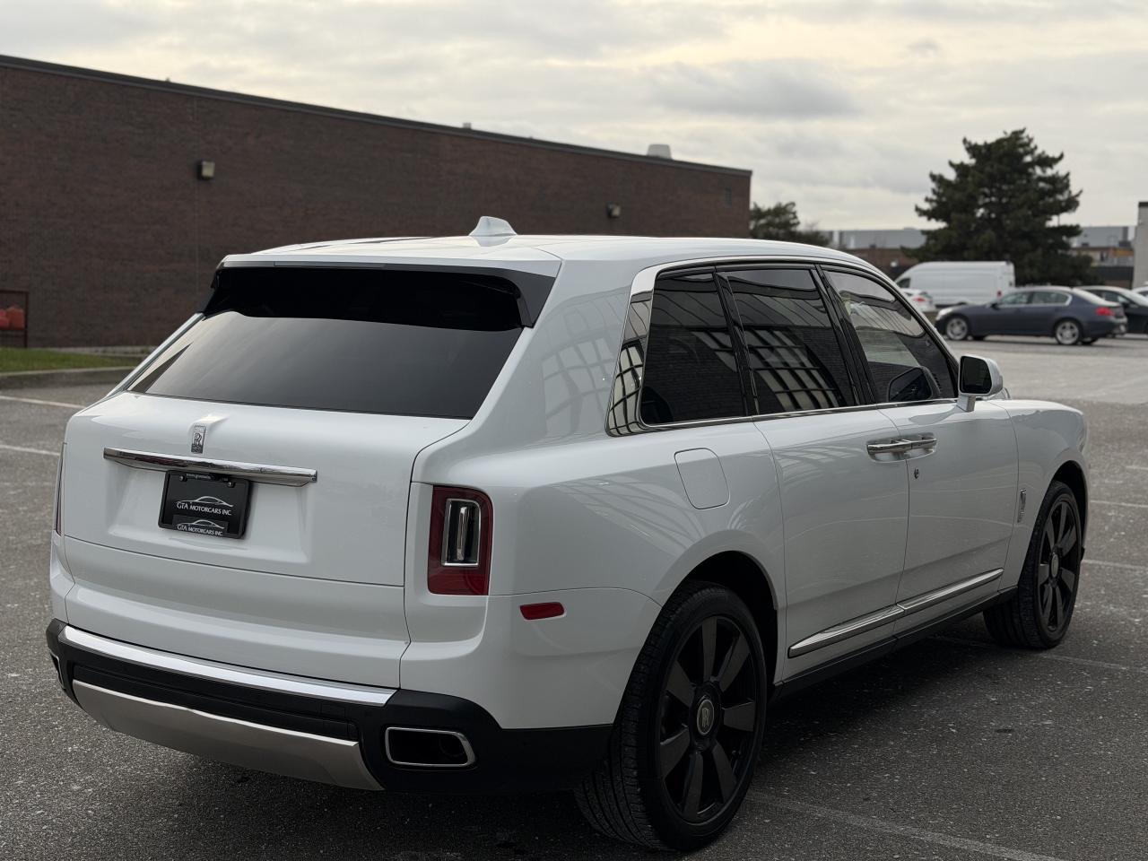 2022 Rolls-Royce Cullinan Sport Utility Photo