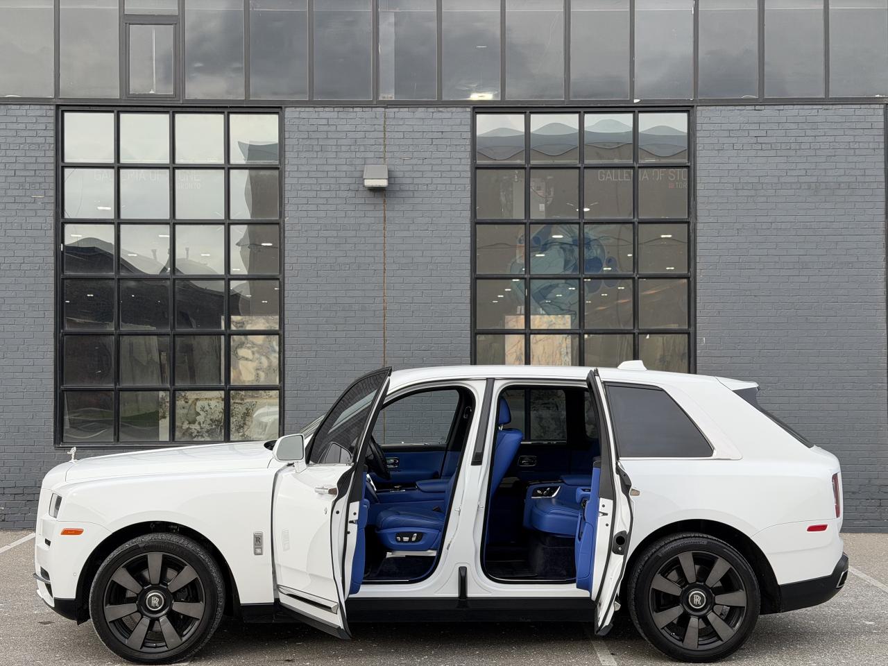 2022 Rolls-Royce Cullinan Sport Utility Photo