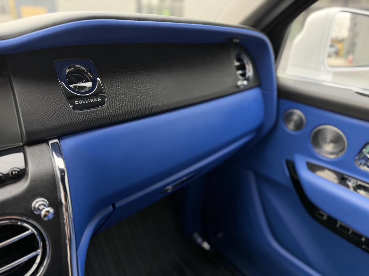 2022 Rolls-Royce Cullinan Sport Utility Photo