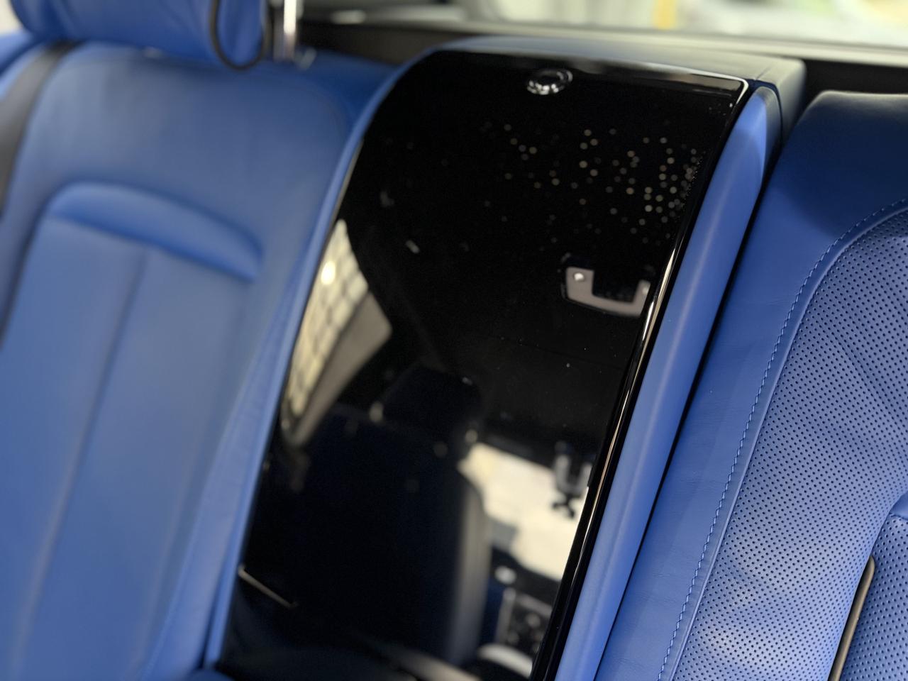 2022 Rolls-Royce Cullinan Sport Utility Photo