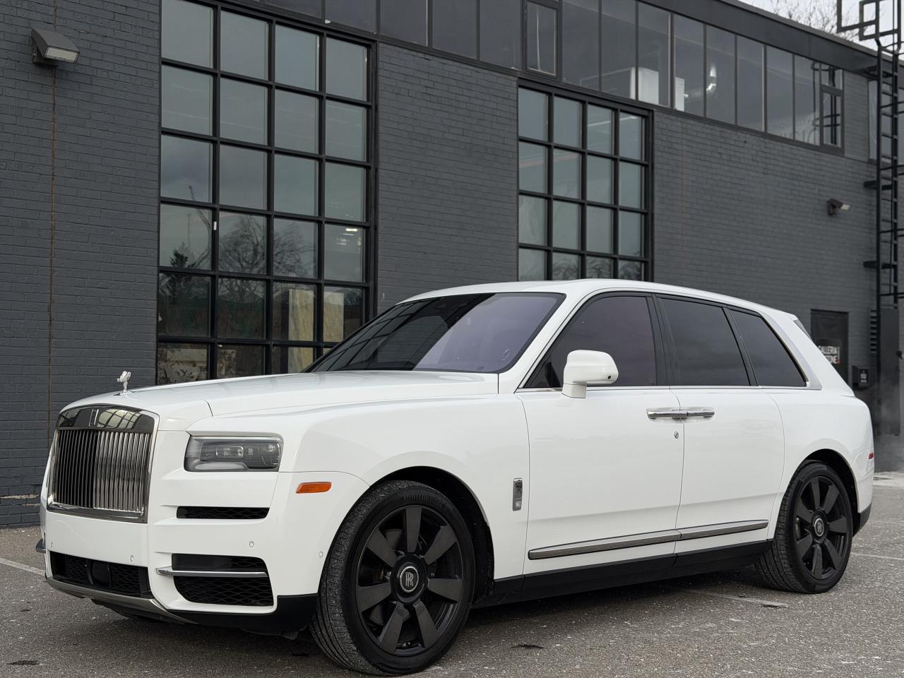 2022 Rolls-Royce Cullinan Sport Utility Photo