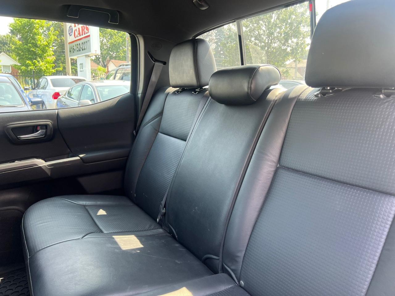 2021 Toyota Tacoma 4x4 Double Cab Auto Photo