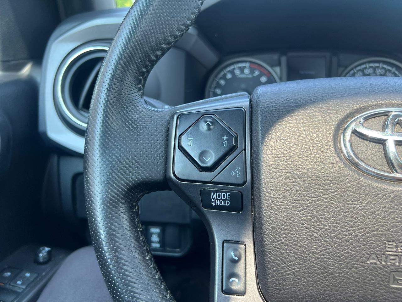 2021 Toyota Tacoma 4x4 Double Cab Auto Photo