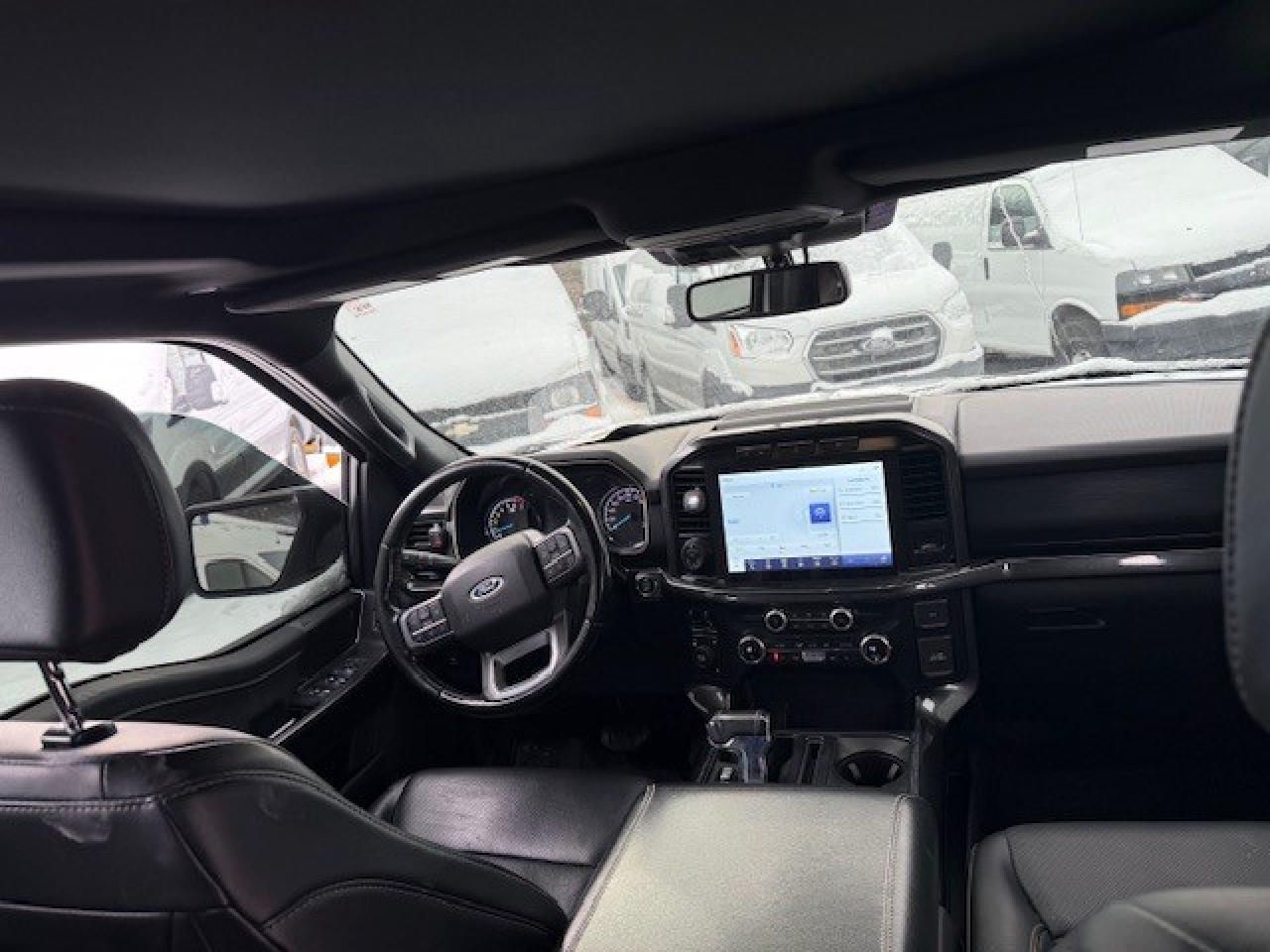 2021 Ford F-150 SPORT MODEL, V6, LEATHER, PANO ROOF Photo