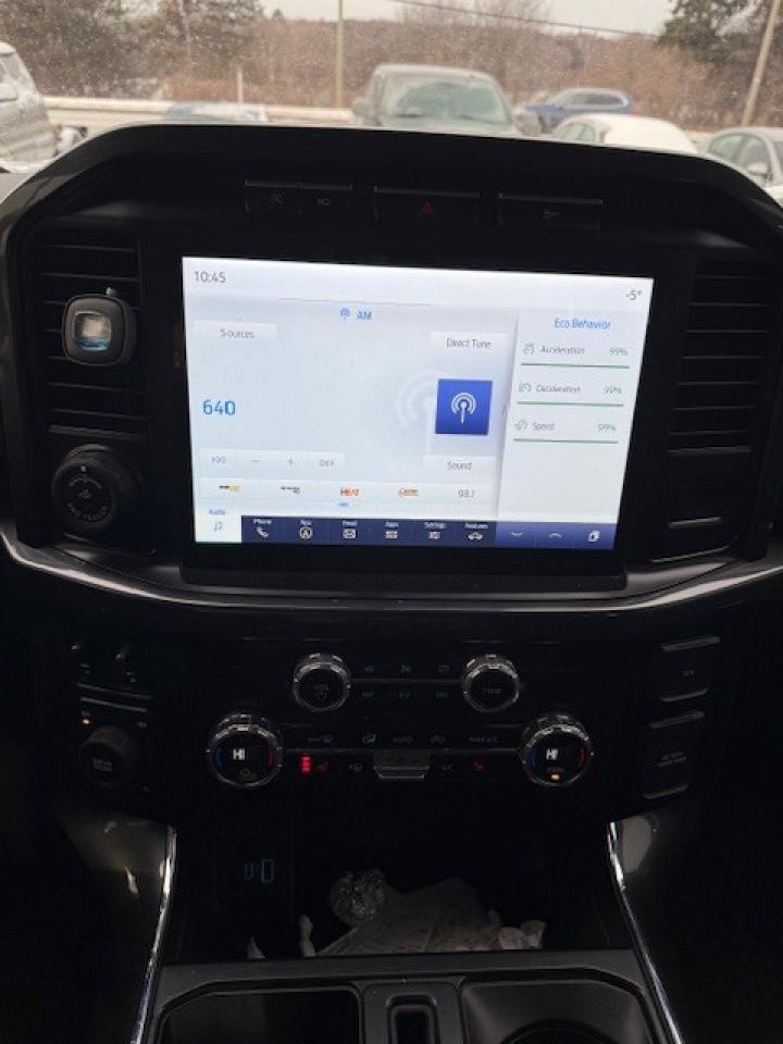 2021 Ford F-150 SPORT MODEL, V6, LEATHER, PANO ROOF Photo